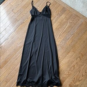 Women’s maxi dress size xs. New with tags